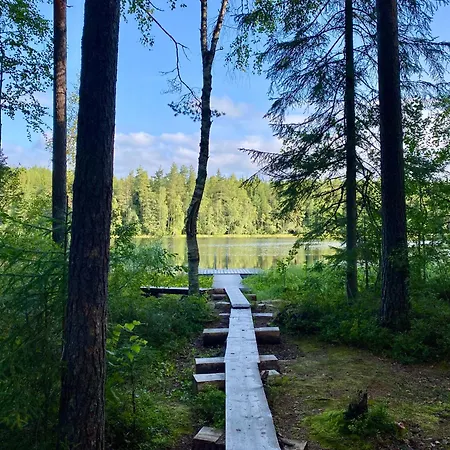 Elokuvateatterilla With The Movie Theater Apartament