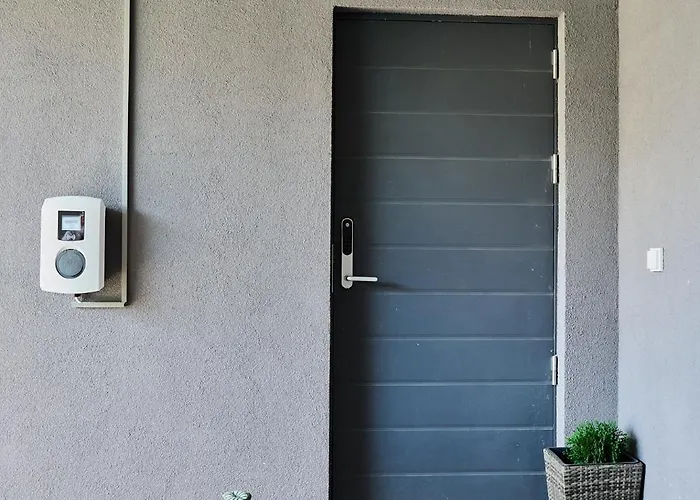 شقة Elokuvateatterilla With The Movie Theater *