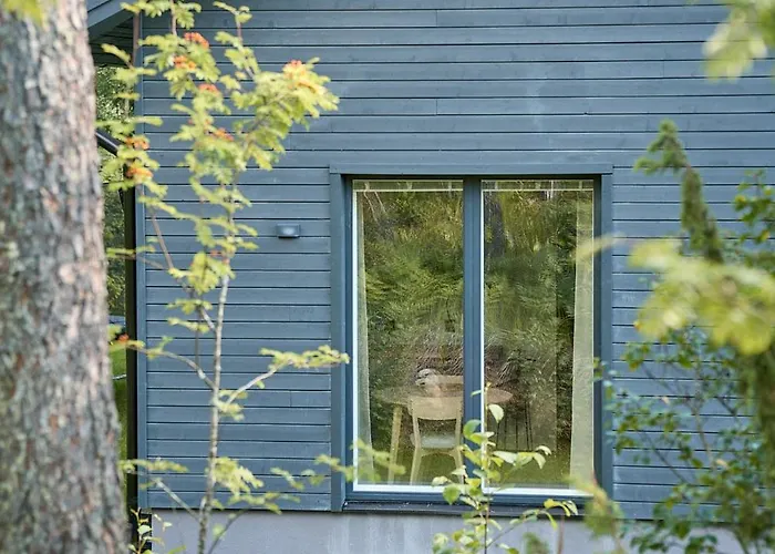 Elokuvateatterilla With The Movie Theater شقة لاهتي